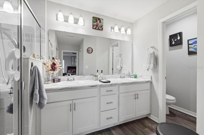 Image No.19-4 Bed House for sale