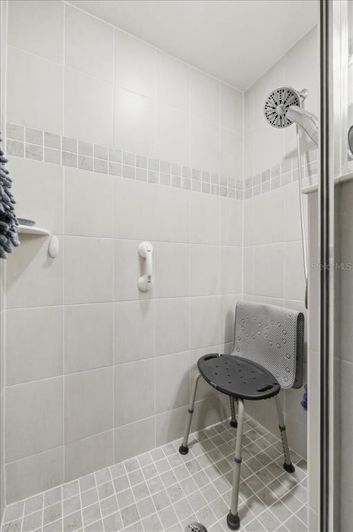 Image No.23-4 Bed House for sale