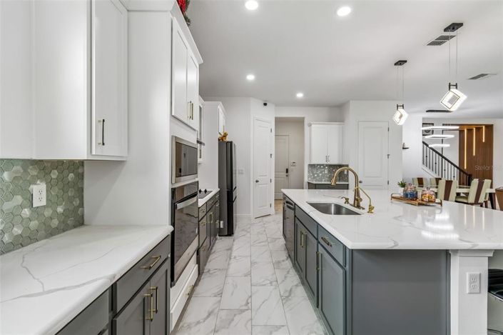 Image No.12-6 Bed House for sale