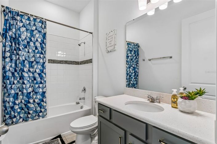 Image No.34-6 Bed House for sale