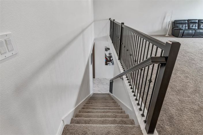 Image No.41-6 Bed House for sale