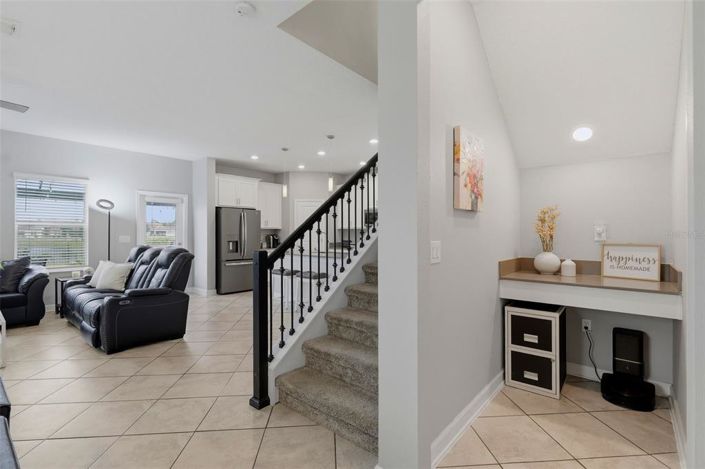 Image No.10-3 Bed House for sale