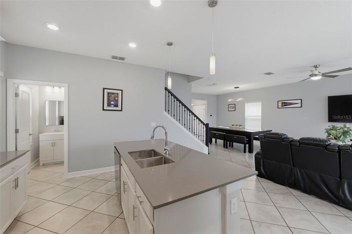 Image No.17-3 Bed House for sale