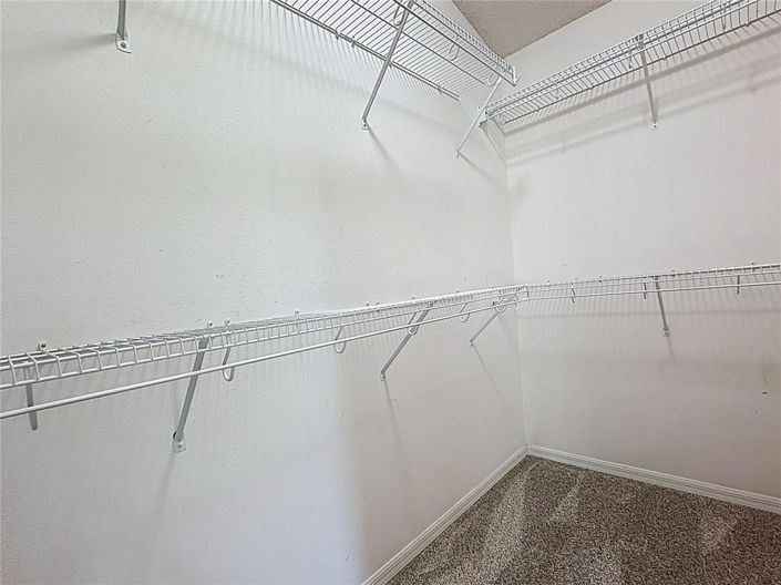 Image No.25-3 Bed House for sale