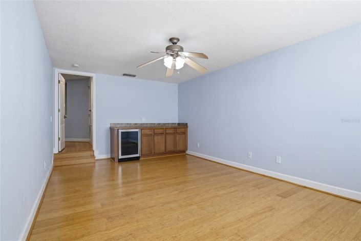 Image No.29-4 Bed House for sale