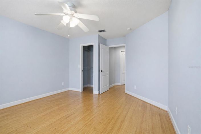 Image No.36-4 Bed House for sale