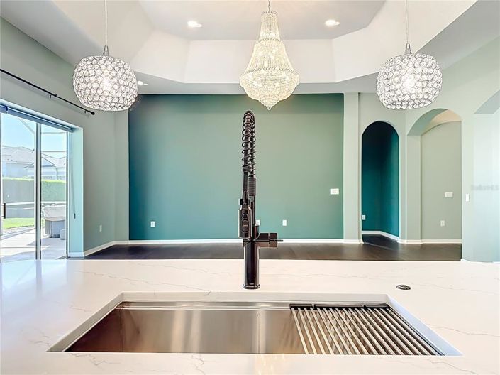 Image No.25-3 Bed House for sale