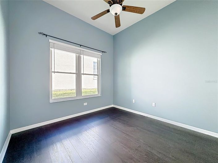 Image No.31-3 Bed House for sale