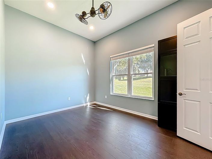 Image No.39-3 Bed House for sale