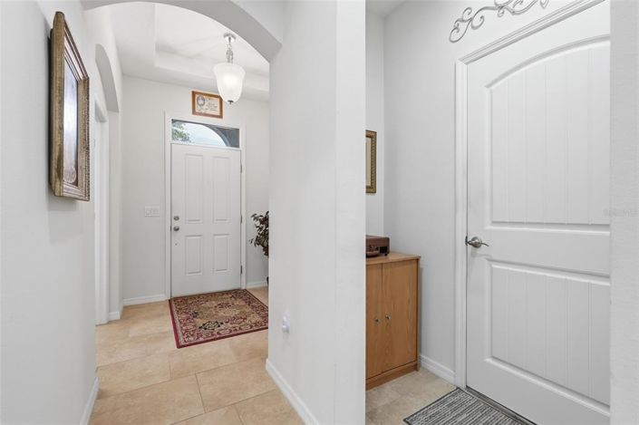 Image No.10-4 Bed House for sale