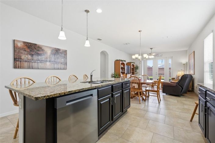 Image No.16-4 Bed House for sale