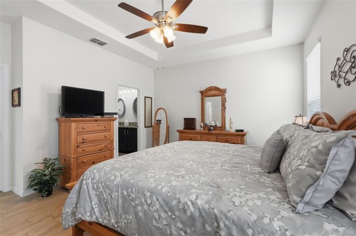 Image No.23-4 Bed House for sale