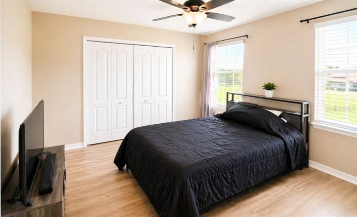 Image No.16-4 Bed House for sale