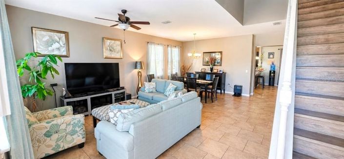 Image No.2-4 Bed House for sale