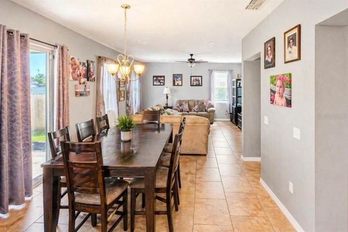 Image No.6-4 Bed House for sale