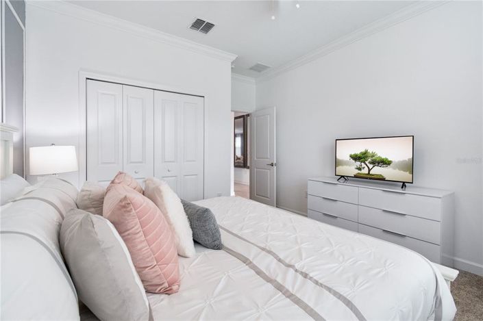 Image No.20-6 Bed House for sale