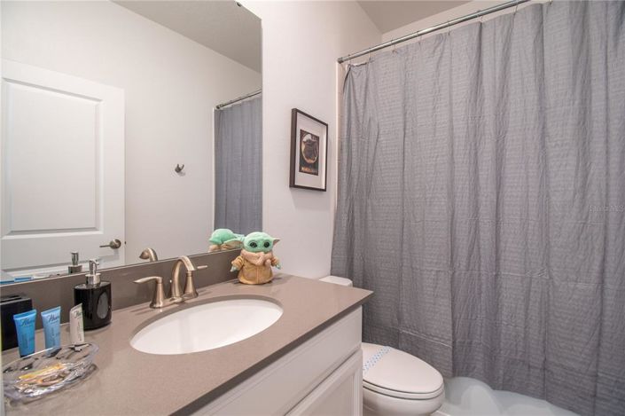 Image No.26-6 Bed House for sale