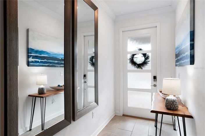 Image No.30-6 Bed House for sale