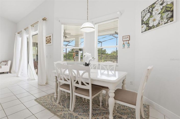 Image No.14-4 Bed House for sale