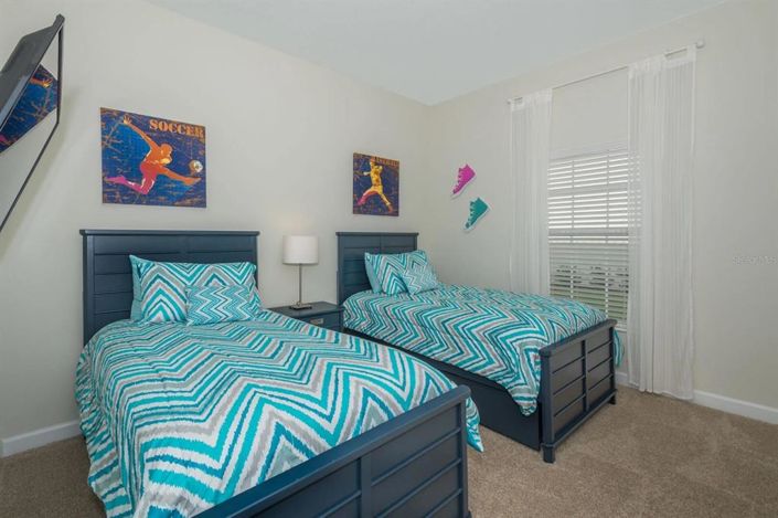 Image No.9-5 Bed Townhouse for sale