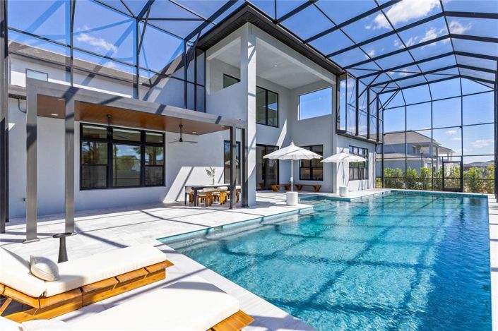 Image No.3-5 Bed House for sale