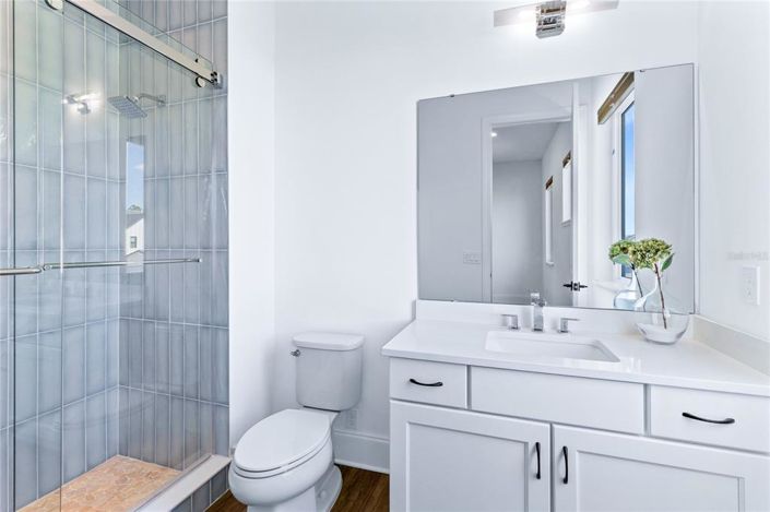 Image No.43-5 Bed House for sale
