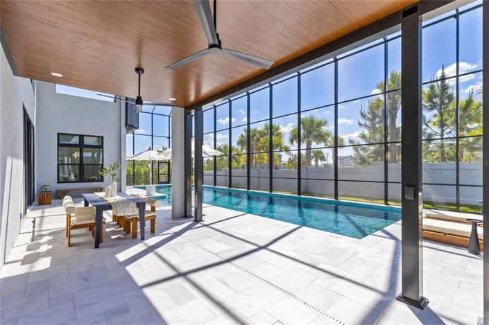 Image No.45-5 Bed House for sale