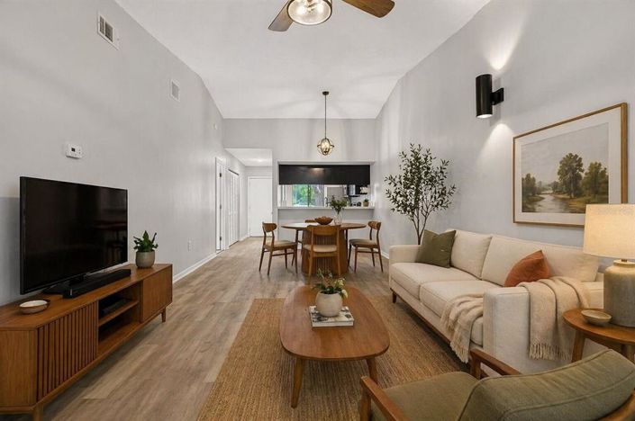 Image No.11-2 Bed Apartment for sale