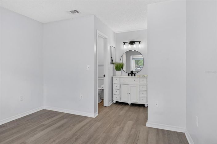 Image No.36-2 Bed Apartment for sale