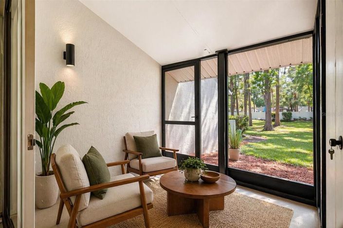 Image No.40-2 Bed Apartment for sale