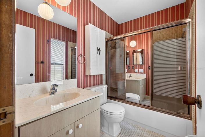 Image No.19-4 Bed House for sale