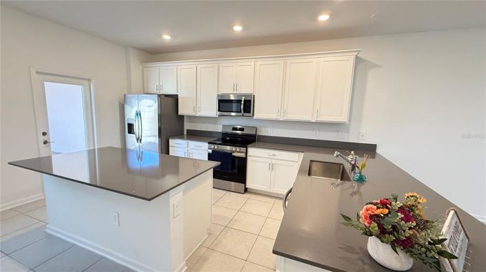Image No.4-3 Bed Townhouse for sale