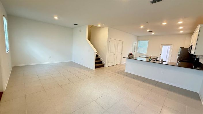 Image No.7-3 Bed Townhouse for sale