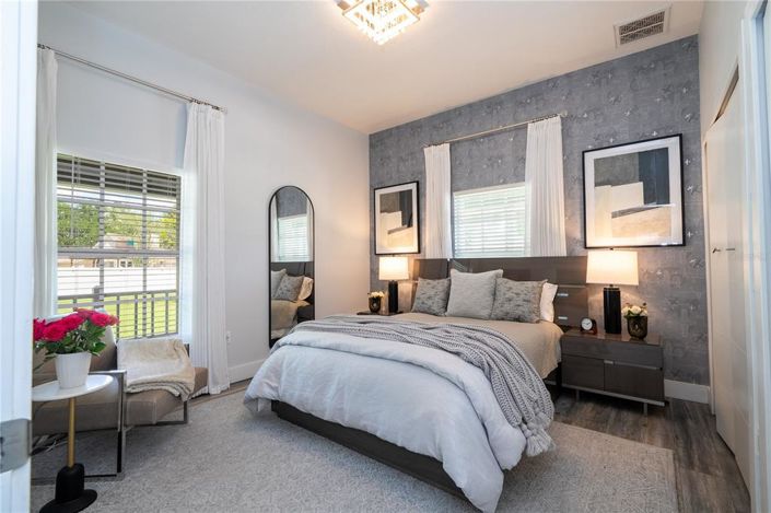 Image No.28-4 Bed House for sale