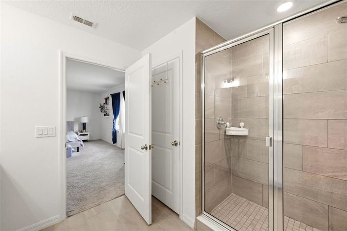 Image No.9-5 Bed House for sale