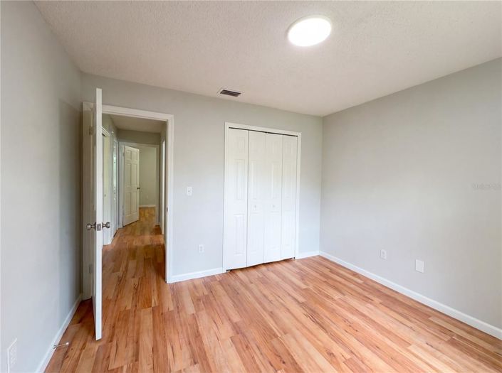 Image No.13-3 Bed House for sale