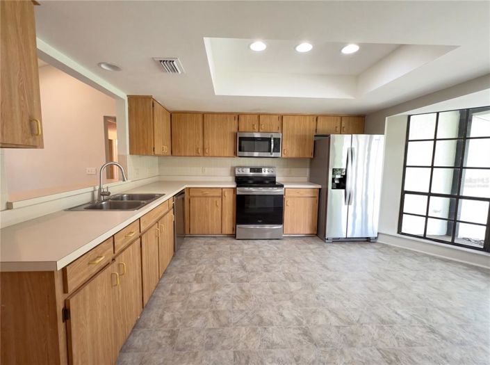 Image No.2-3 Bed House for sale