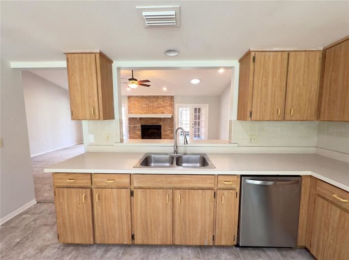 Image No.6-3 Bed House for sale