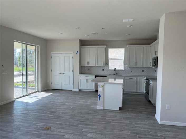 Image No.5-4 Bed House for sale