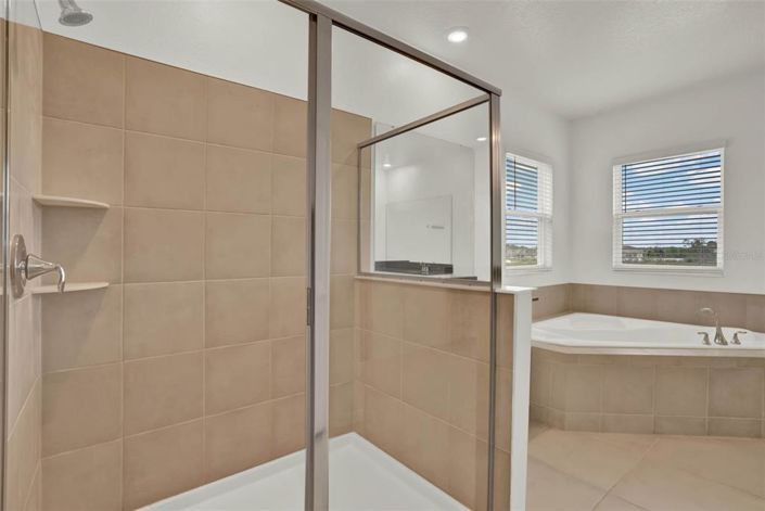 Image No.29-5 Bed House for sale