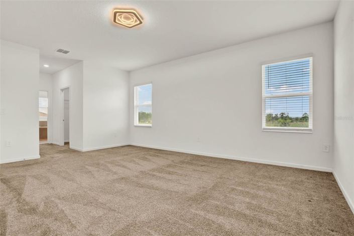 Image No.34-5 Bed House for sale