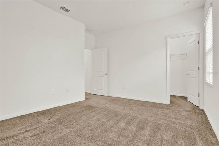 Image No.36-5 Bed House for sale