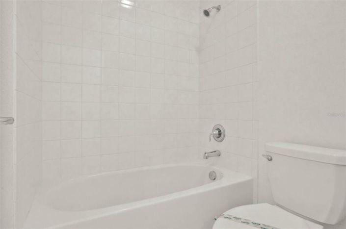 Image No.42-5 Bed House for sale