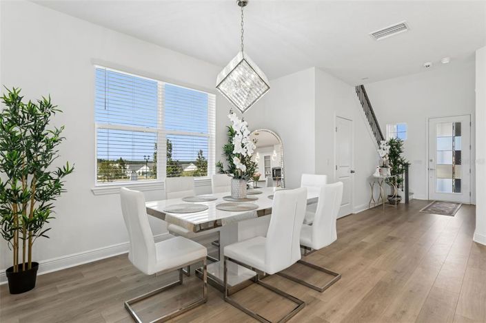 Image No.15-4 Bed House for sale