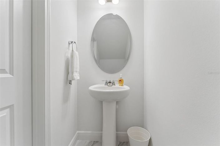 Image No.18-4 Bed House for sale