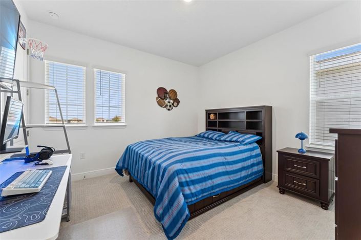 Image No.26-4 Bed House for sale