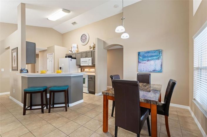 Image No.11-4 Bed House for sale