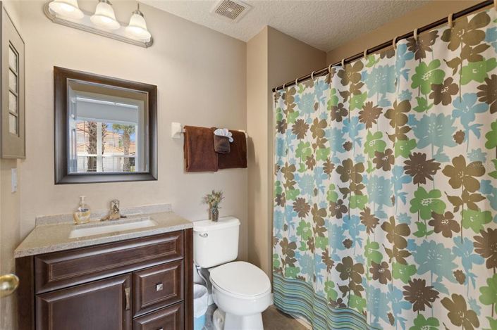 Image No.18-4 Bed House for sale