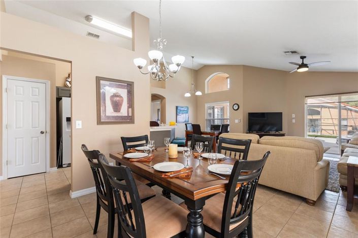 Image No.6-4 Bed House for sale