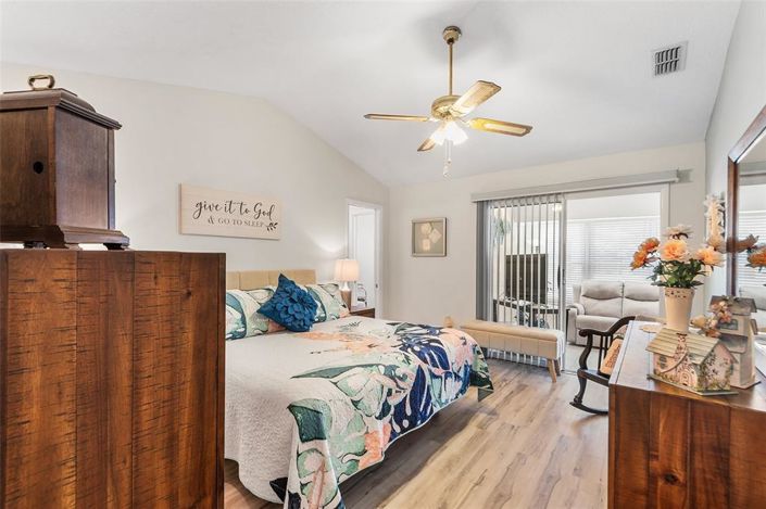 Image No.23-Maison de 2 chambres à vendre à Saint John